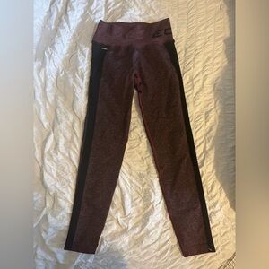 ECHT scrunch leggings